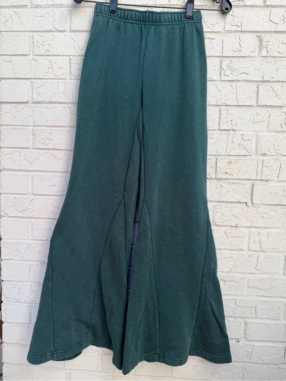 Urban Outfitters Out From Under Aria Seamed Flare Pants Green